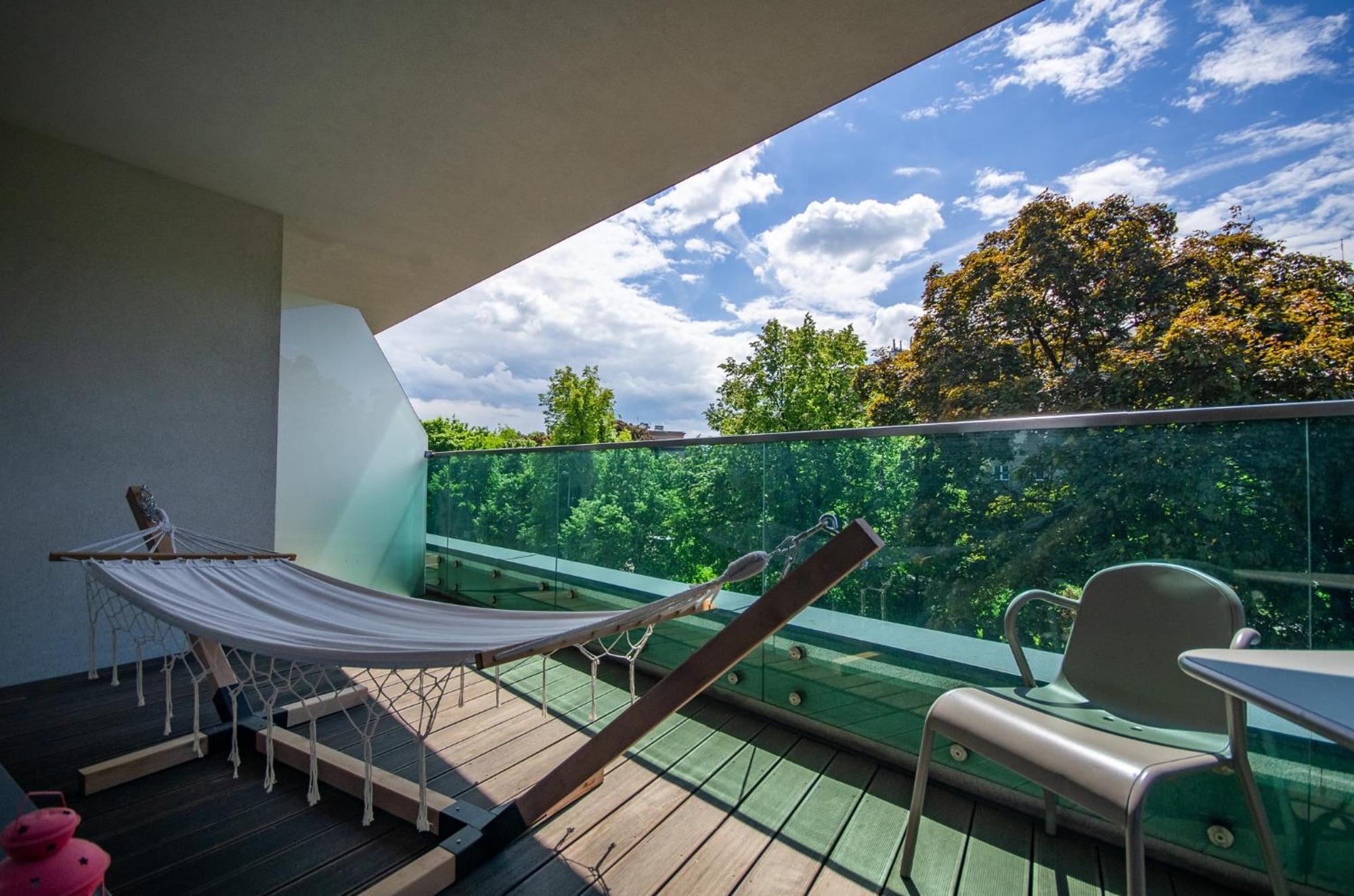 Inpoint Spacious Apartments Near Main Square & Kazimierz District Krakow Exterior photo